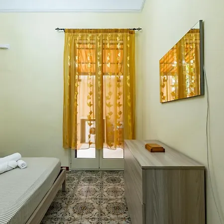 Teatro Massimo Roomy Flat With Covered Terrace Palermo Exterior photo